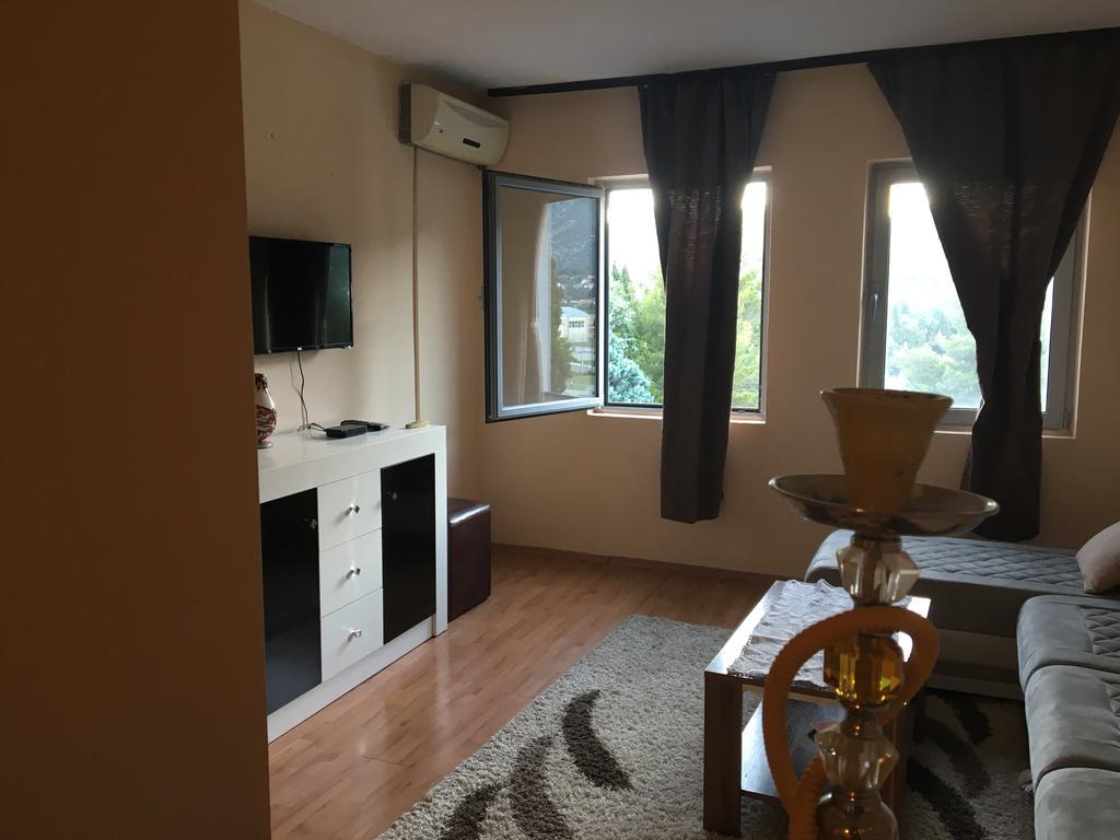 Mell Apartments Mostar Extérieur photo
