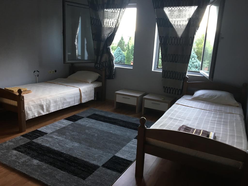 Mell Apartments Mostar Extérieur photo